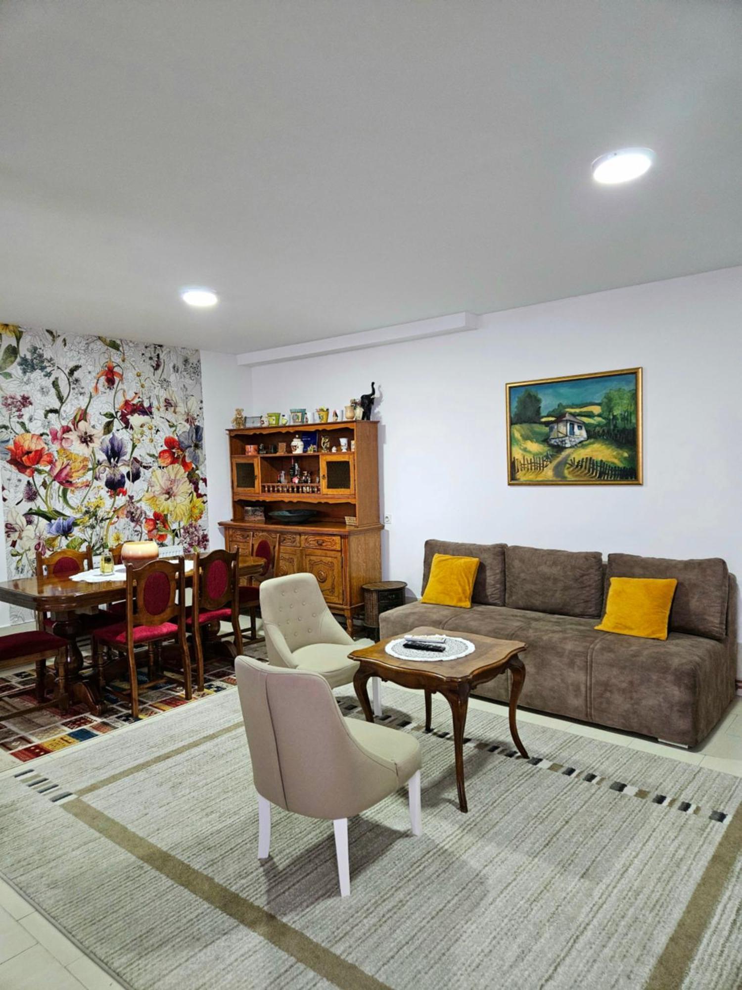 Apartman Juga Kremna Exteriör bild