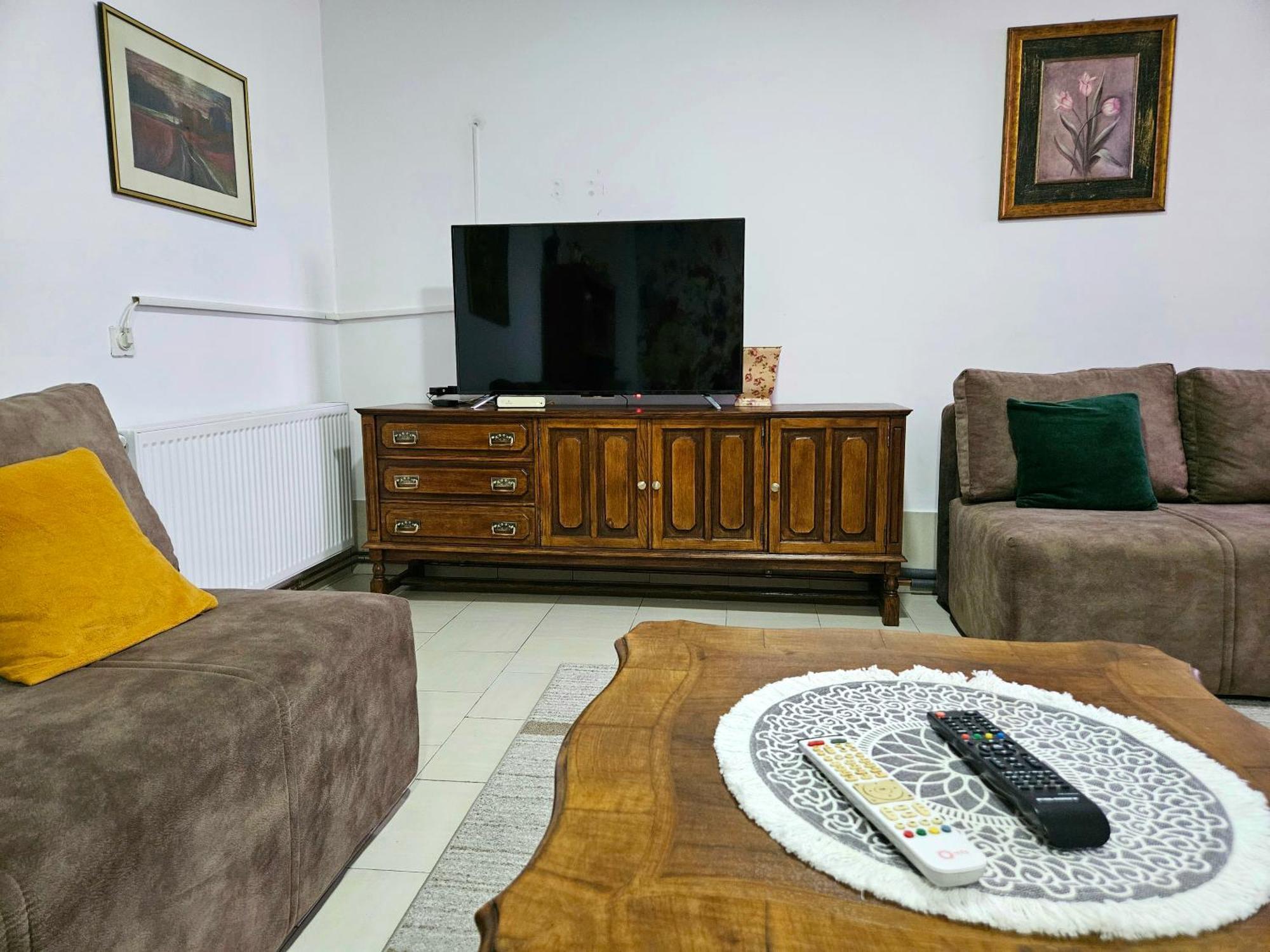 Apartman Juga Kremna Exteriör bild